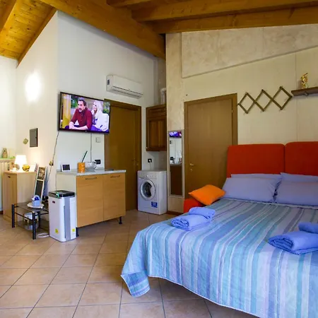 Fiordaliso Apartman *